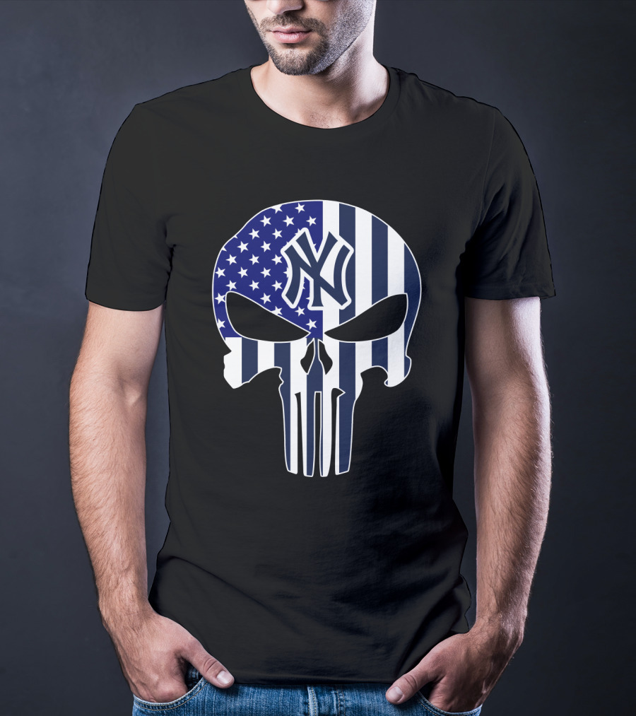 New York Yankees Skull With American Flag T-Shirt