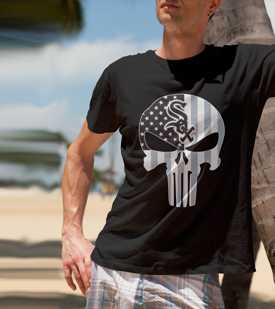 Chicago White Sox Punisher Skull American Flag T-Shirt