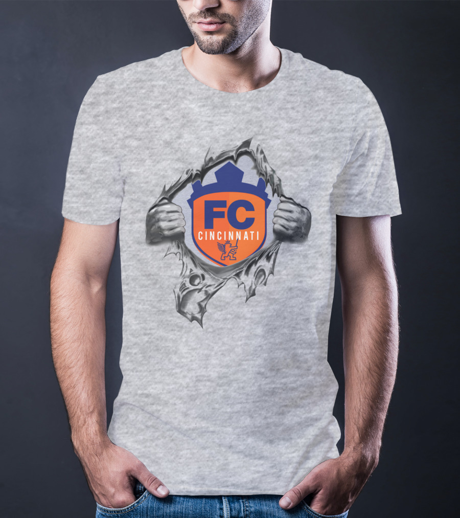 Fc Cincinnati Shield With Tearing Hands Motif T-Shirt