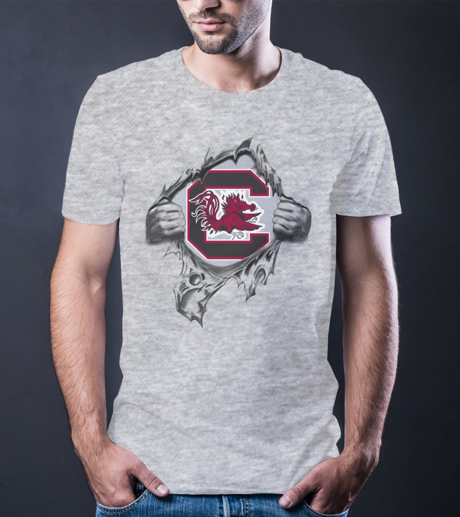 South Carolina Gamecocks C Logo Rooster Emblem Tear Effect T-Shirt
