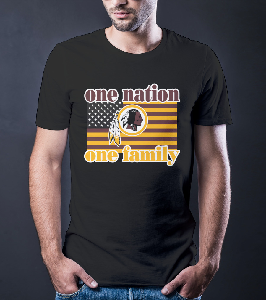 One Nation One Family Washington Redskins Logo American Flag T-Shirt