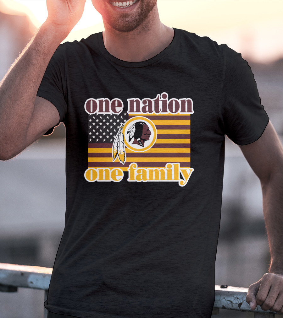 One Nation One Family Washington Redskins Logo American Flag T-Shirt