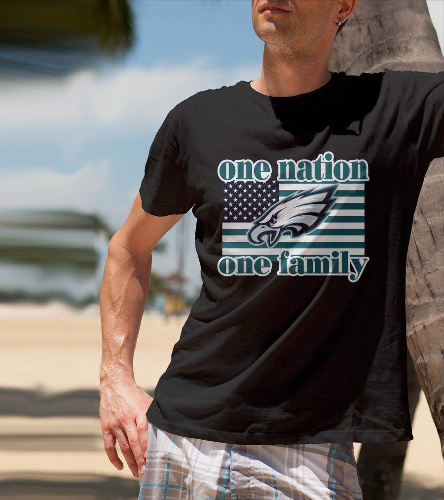 One Nation One Family Philadelphia Eagles Flag T-Shirt