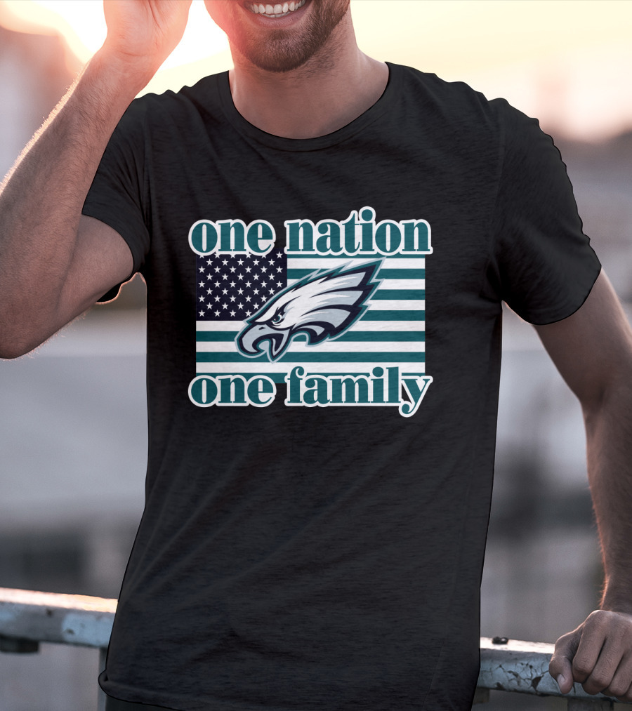 One Nation One Family Philadelphia Eagles Flag T-Shirt