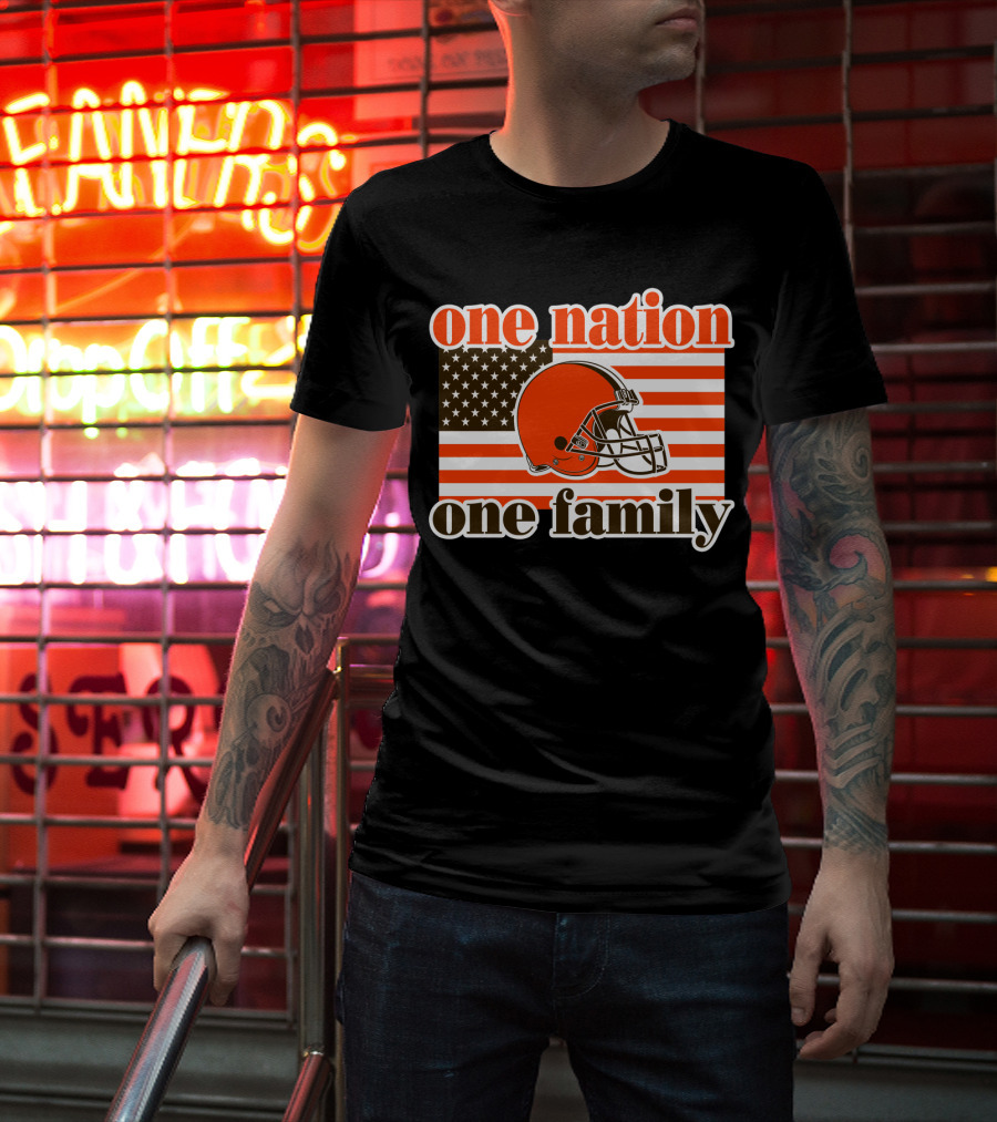 One Nation One Family Cleveland Browns Helmet Flag T-Shirt