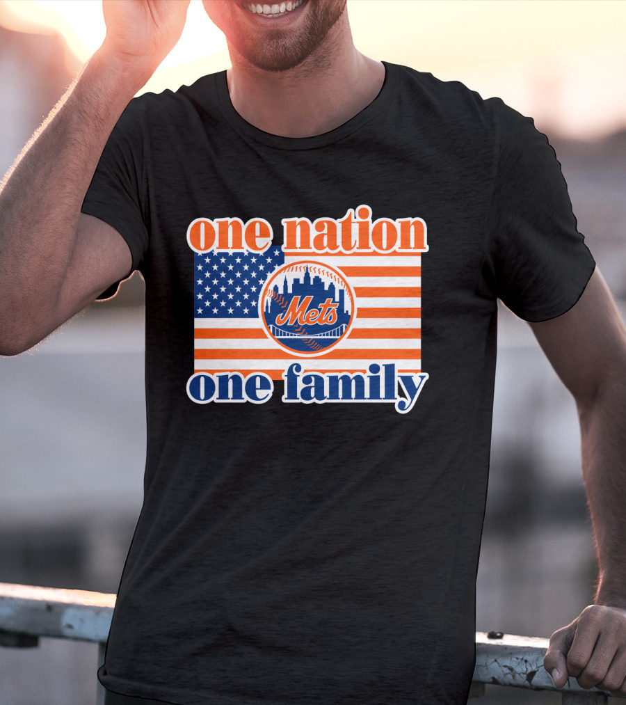 One Nation One Family New York Mets 44 Patriotic American Flag T-Shirt