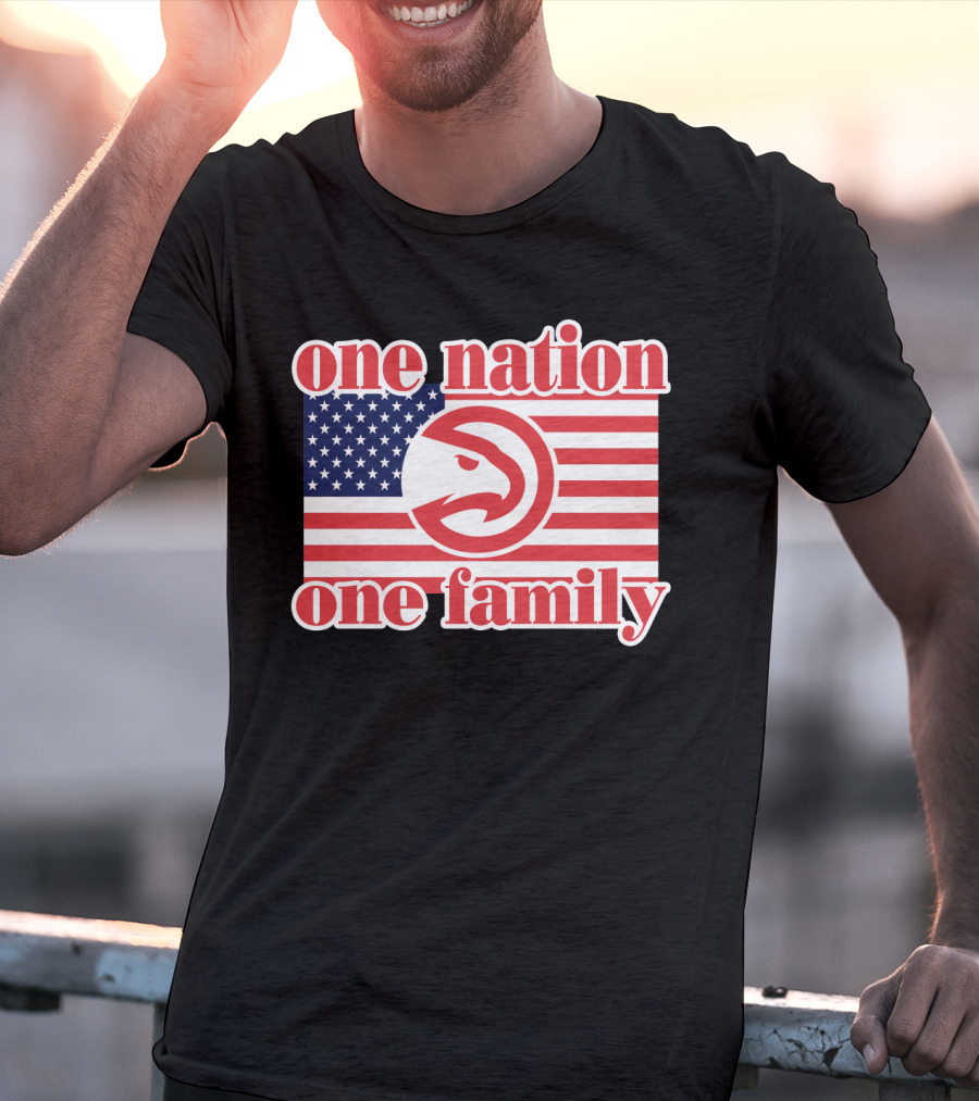 Atlanta Hawks One Nation One Family Usa Flag T-Shirt