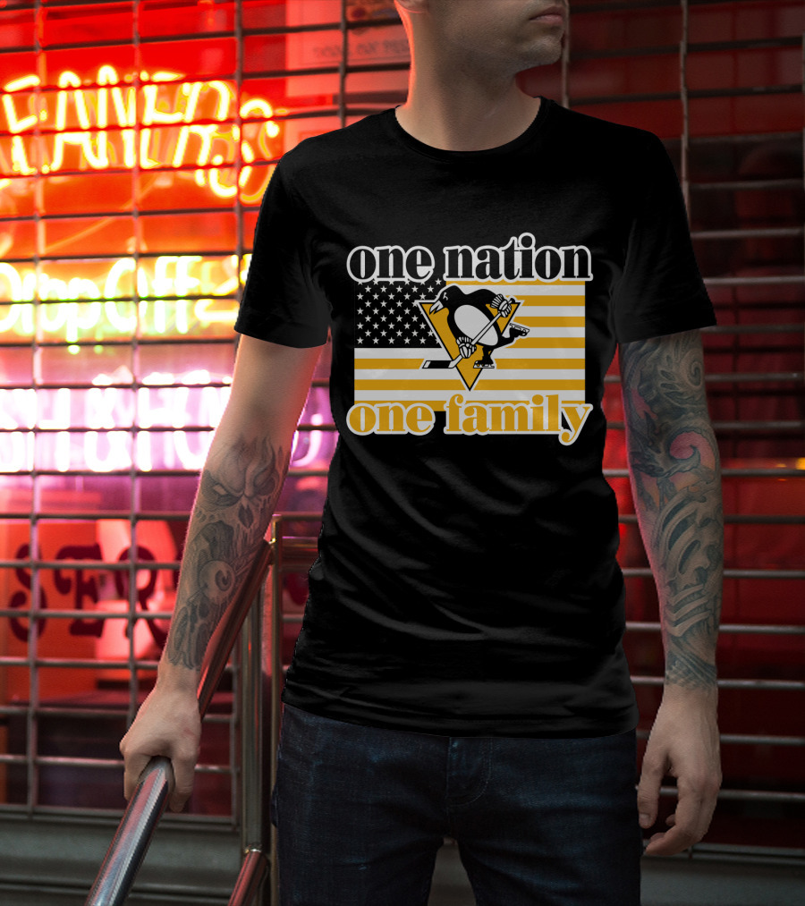 One Nation One Family 95 Pittsburgh Penguins American Flag T-Shirt