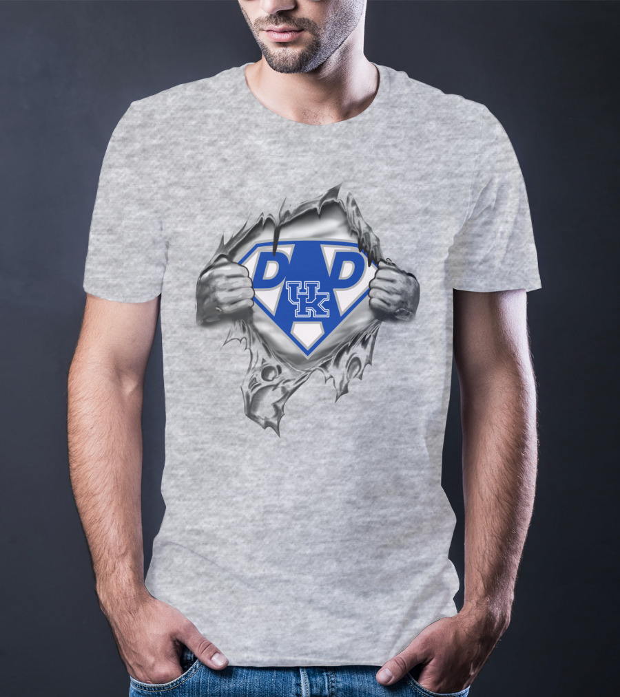 Uk Wildcats Super Dad Shield Burst Through T-Shirt