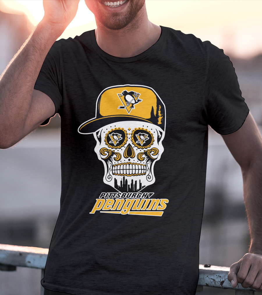 Pittsburgh Penguins Skull Hat Logo Skyline T-Shirt