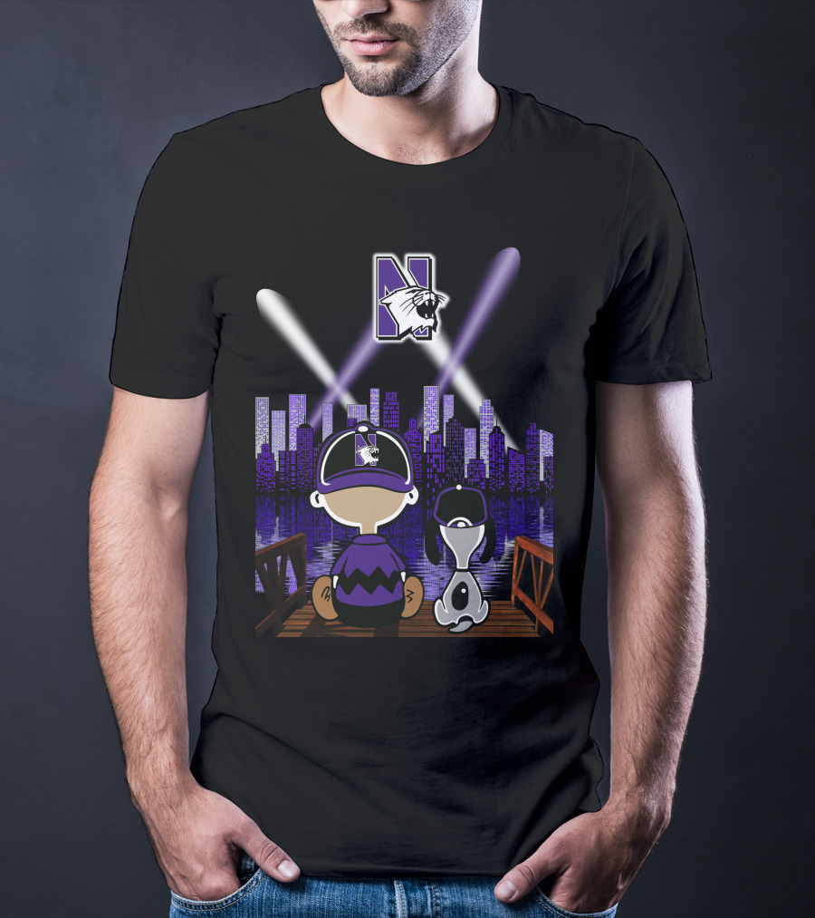 Snoopy And Friends Enjoying Northwestern Wildcats Night Skyline Scene T-Shirt