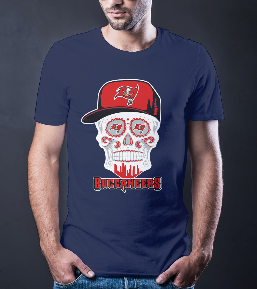 Buccaneers Skull With Hat T-Shirt