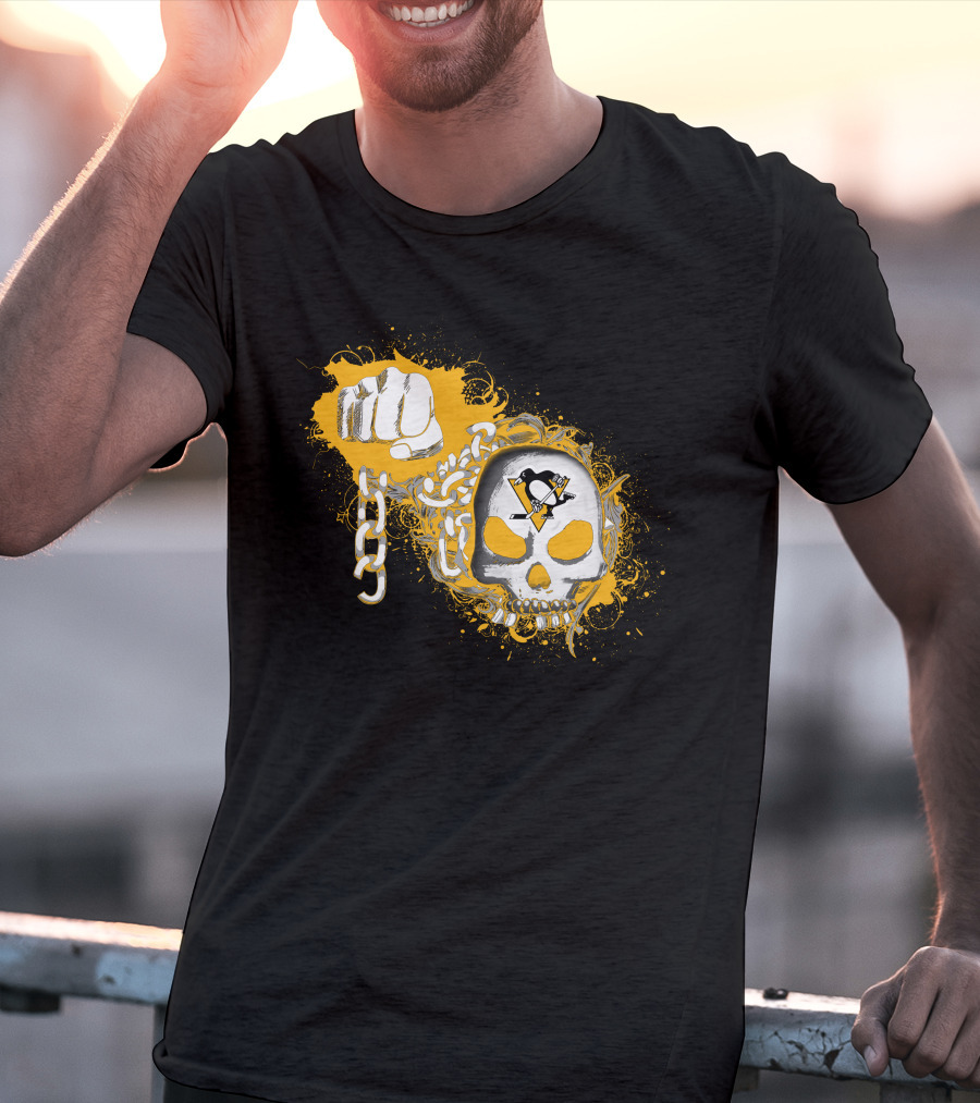 Pittsburgh Penguins Skull And Fist With Chain T-Shirt