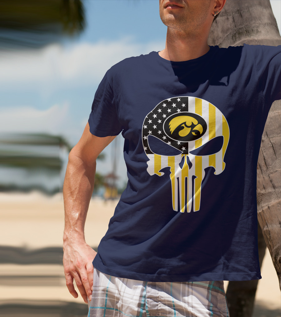 Iowa Hawkeyes The Punisher American Flag Skull T-Shirt