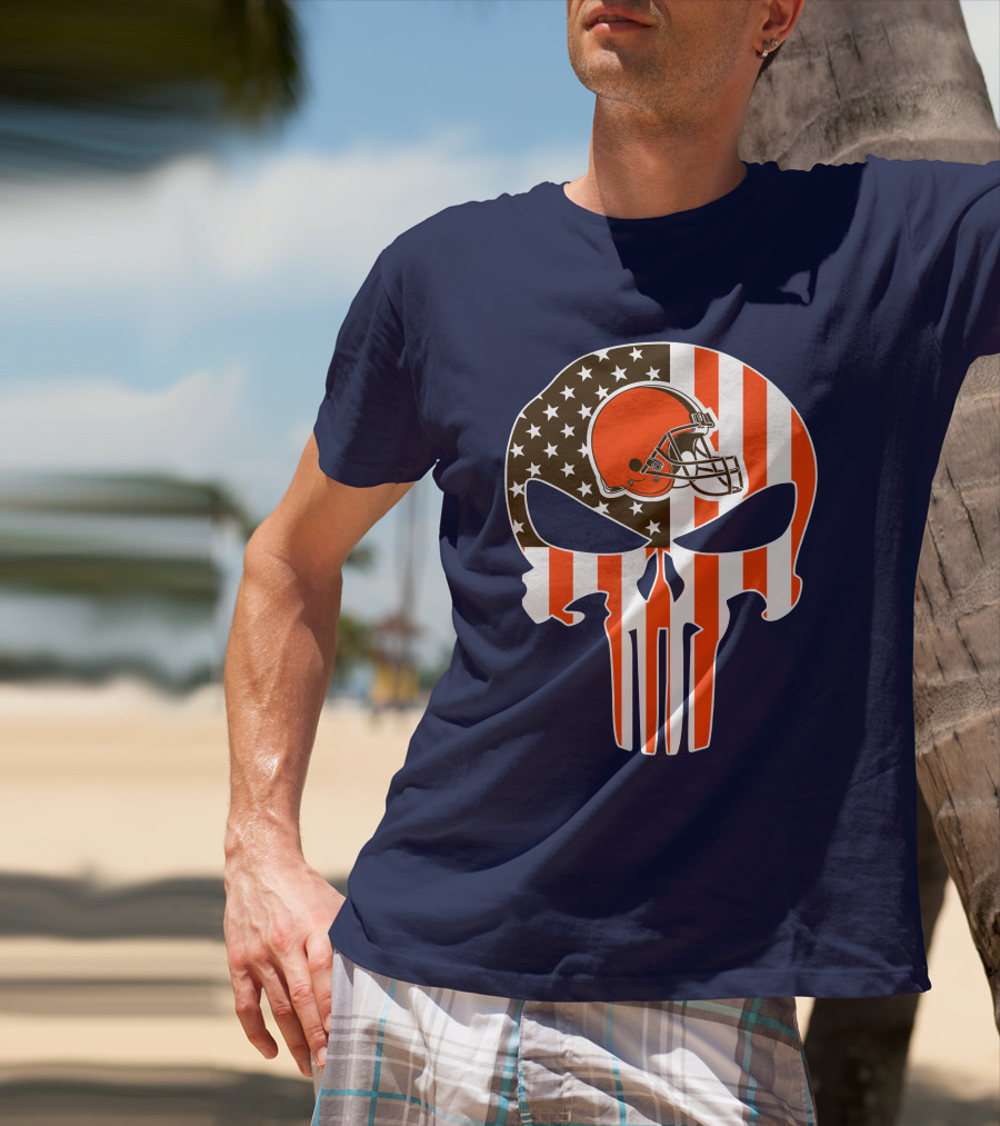 Cleveland Browns The Punisher American Flag Helmet Skull T-Shirt