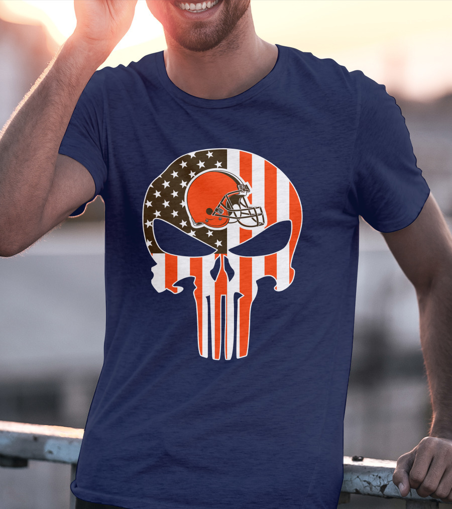 Cleveland Browns The Punisher American Flag Helmet Skull T-Shirt