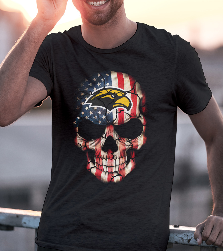 Skull With American Flag And Southern Mississippi Golden Eagles T-Shirt