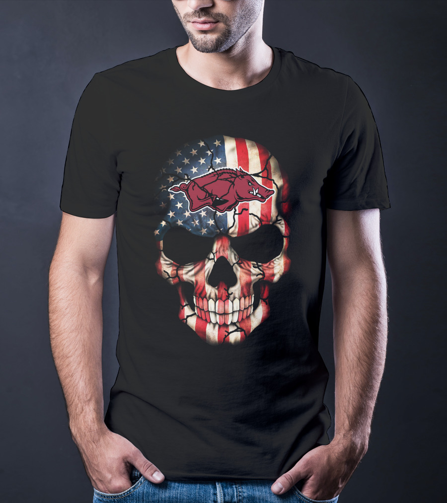 Arkansas Razorbacks Skull American Flag T-Shirt