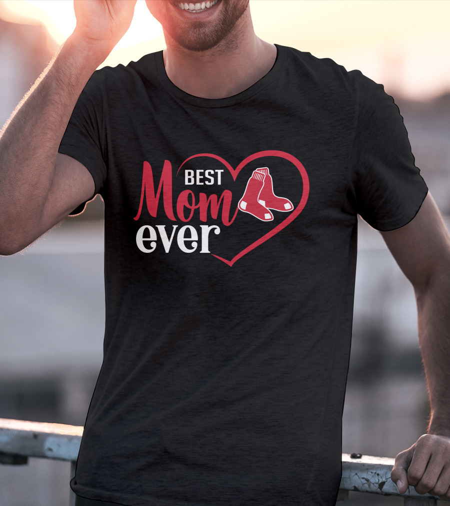 Boston Red Sox Best Mom Ever Heart With Socks T-Shirt
