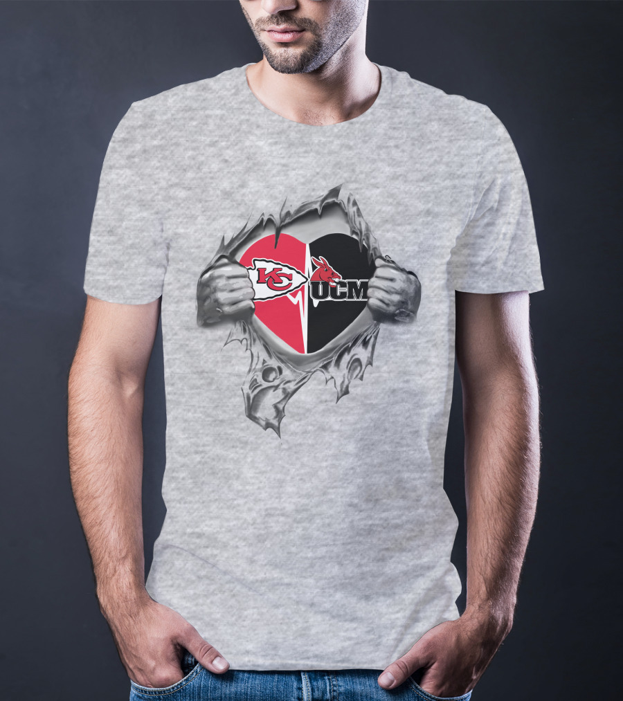 Kansas City Chiefs Ucm Mules Heart Design Chiefs Central Missouri Mules It's In My Heart T-Shirt
