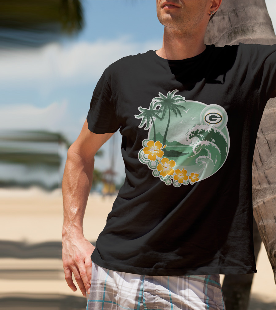 Green Bay Packers Tropical Wave Holiday Scene T-Shirt