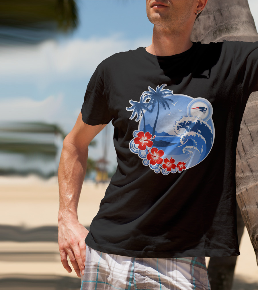 New England Patriots Tropical Beach Waves And Palm Trees Scene T-Shirt