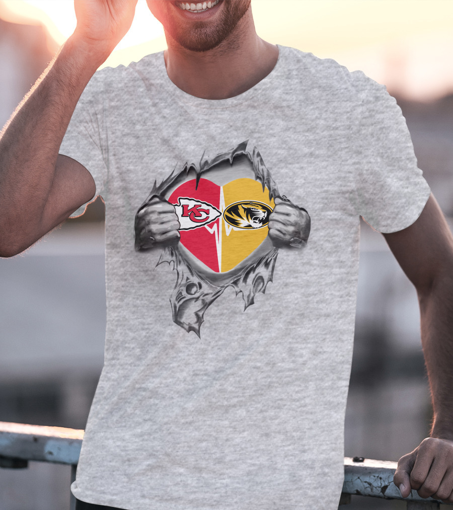 Kansas City Chiefs And Missouri Tigers Heart Design 108 Chiefs It's In My Heart T-Shirt