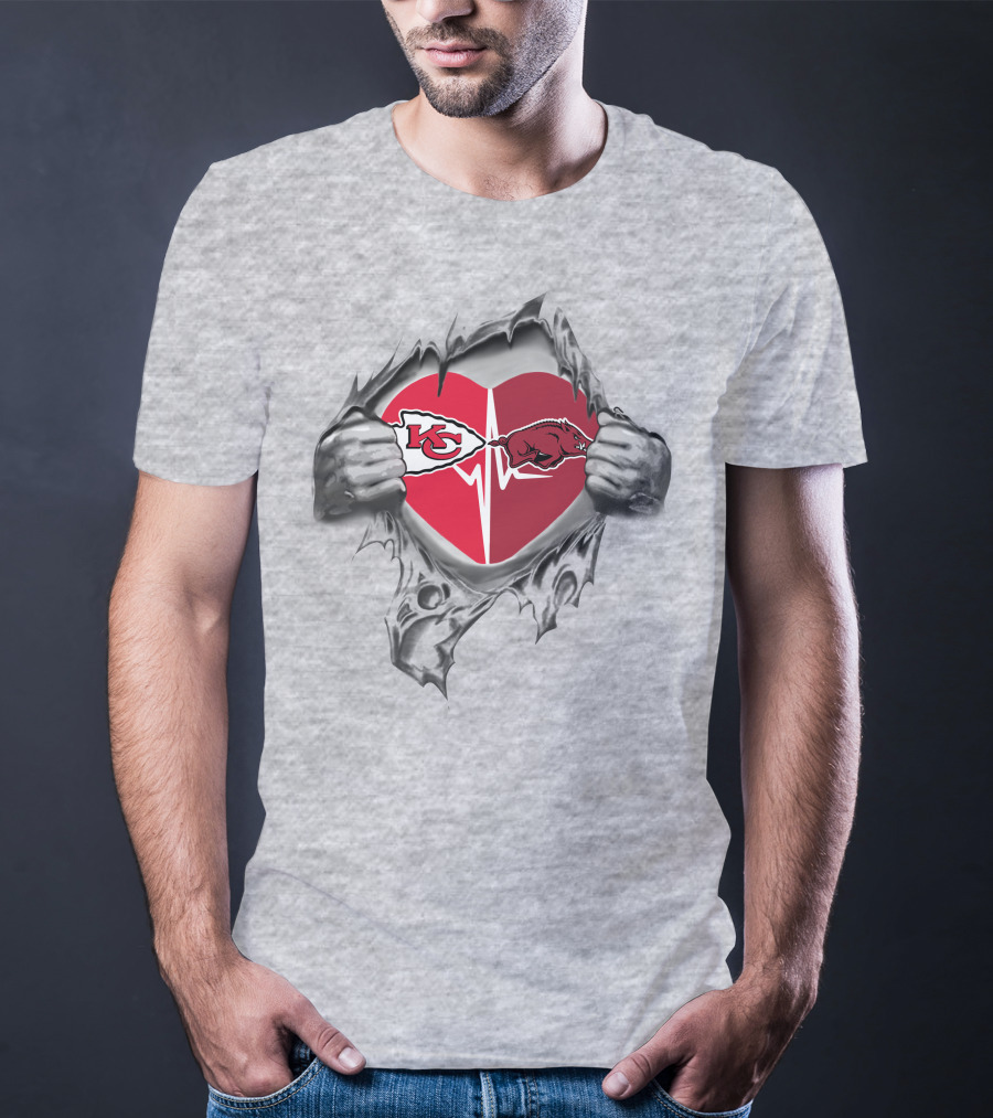 Kansas City Chiefs And Arkansas Razorbacks Heart Ripped T-Shirt