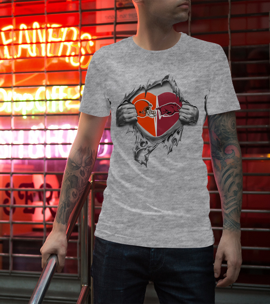 Browns And Arkansas Razorbacks Heart Passion T-Shirt