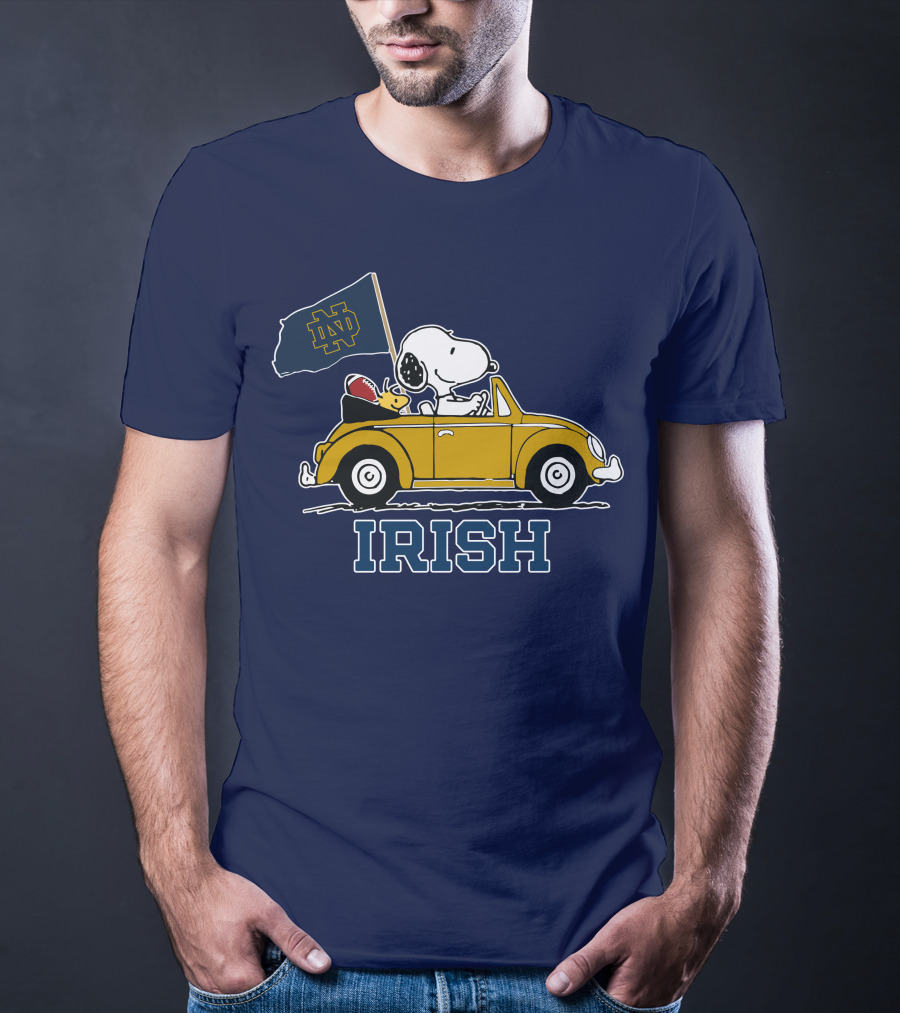 Notre Dame Fighting Irish Snoopy Driving Car With Flag T-Shirt