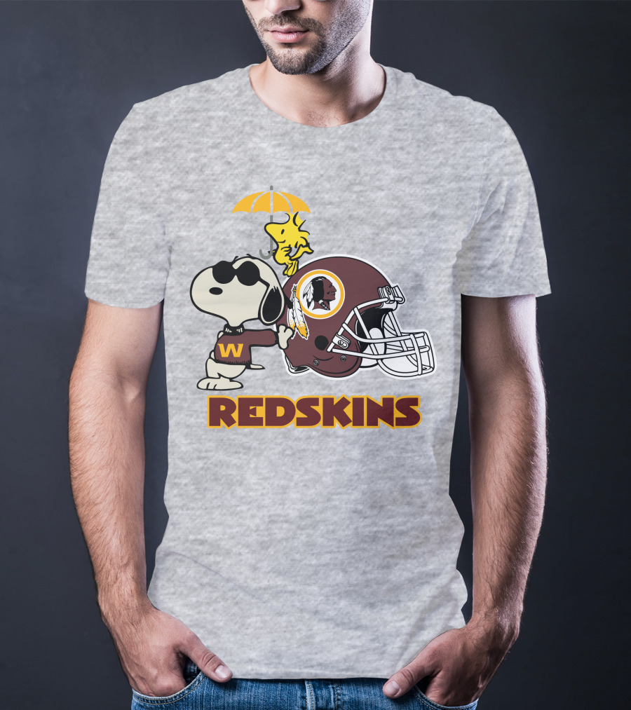 Snoopy Woodstock Redskins Helmet Washington Football Team T-Shirt