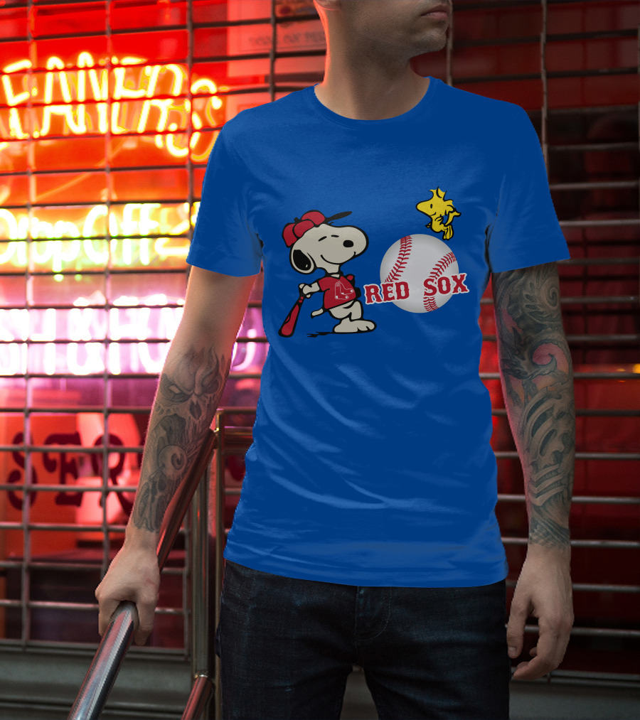 Snoopy Woodstock Boston Red Sox Baseball Peanuts T-Shirt