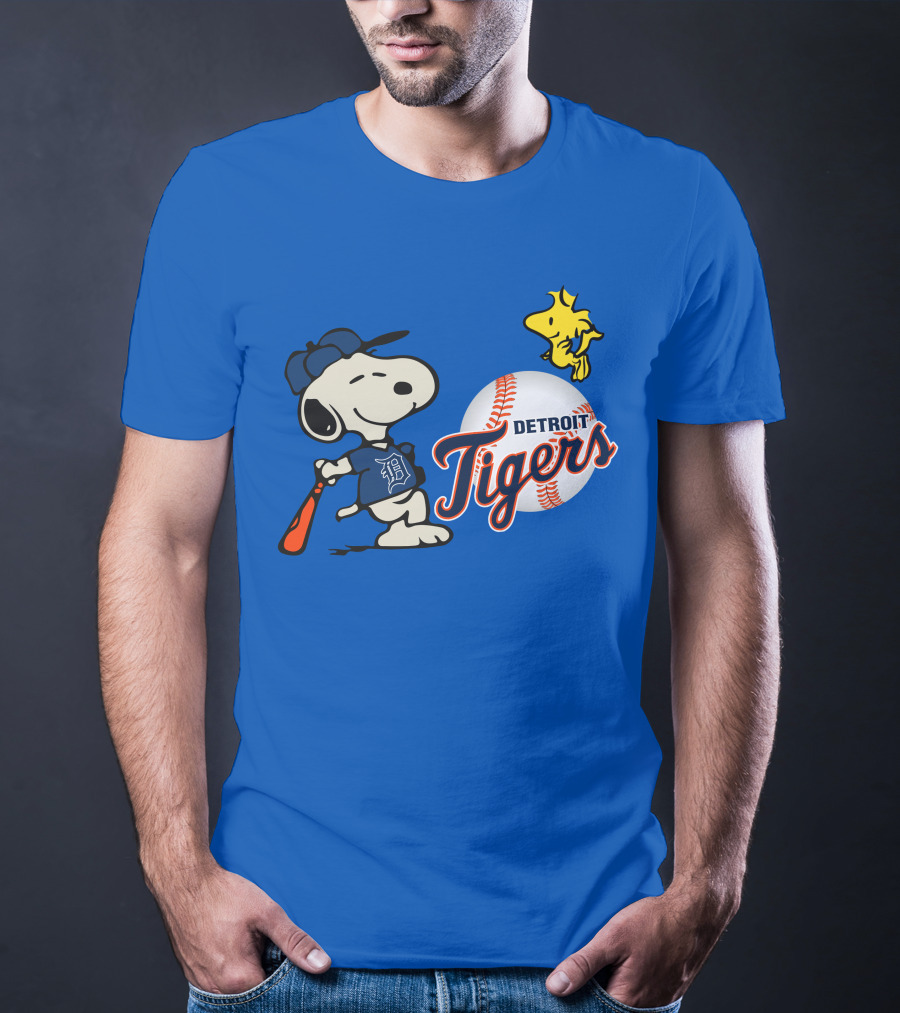 Detroit Tigers Snoopy Woodstock Baseball T-Shirt