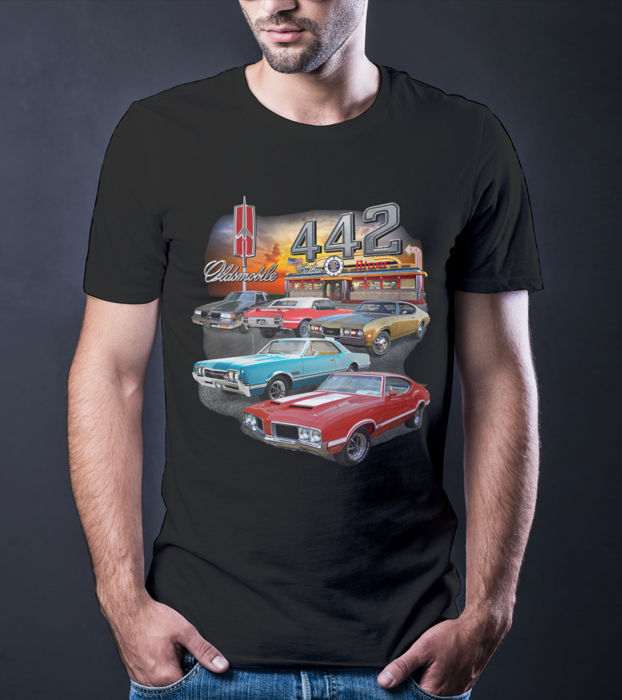 Oldsmobile 442 Classic Cars At The Diner T-Shirt