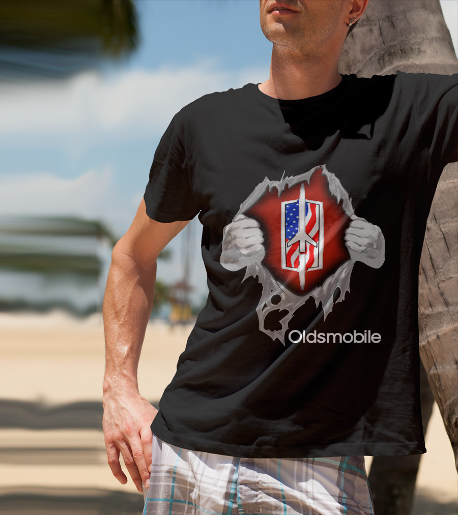 Oldsmobile USA Rocket Emblem With Ripped Effect T-Shirt