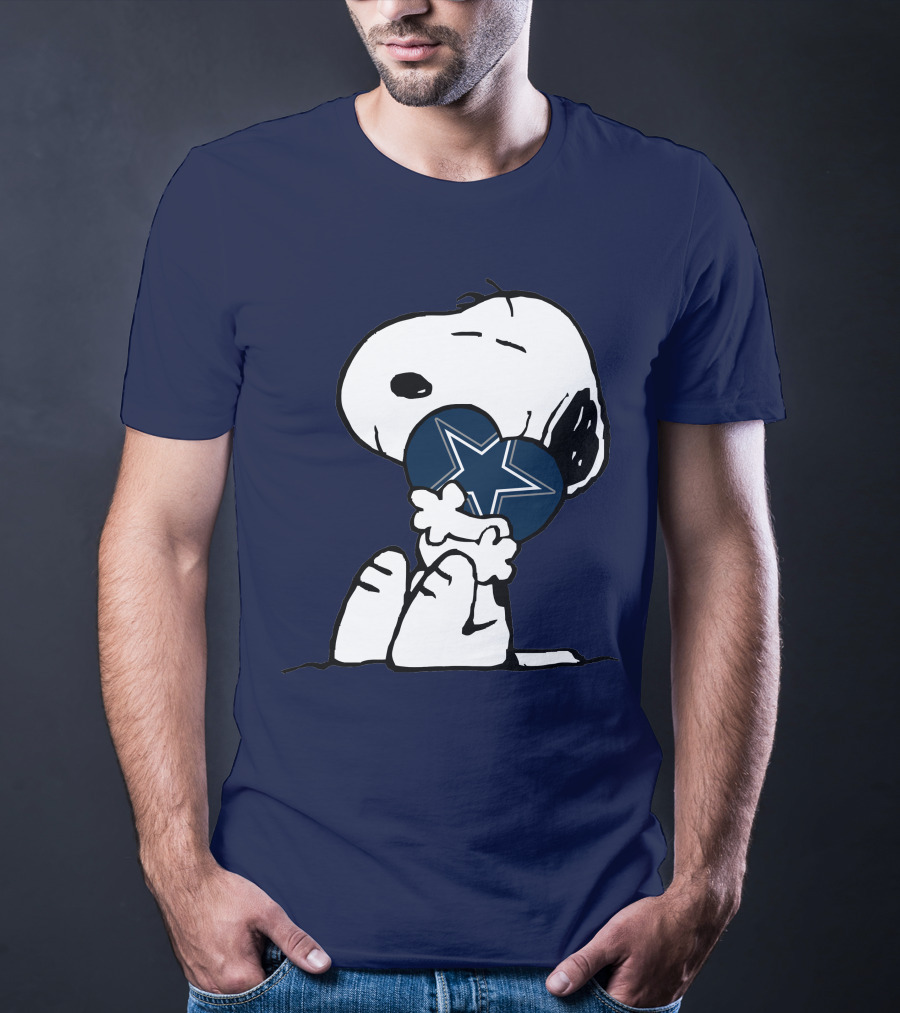 Snoopy Holding Dallas Cowboys Star T-Shirt