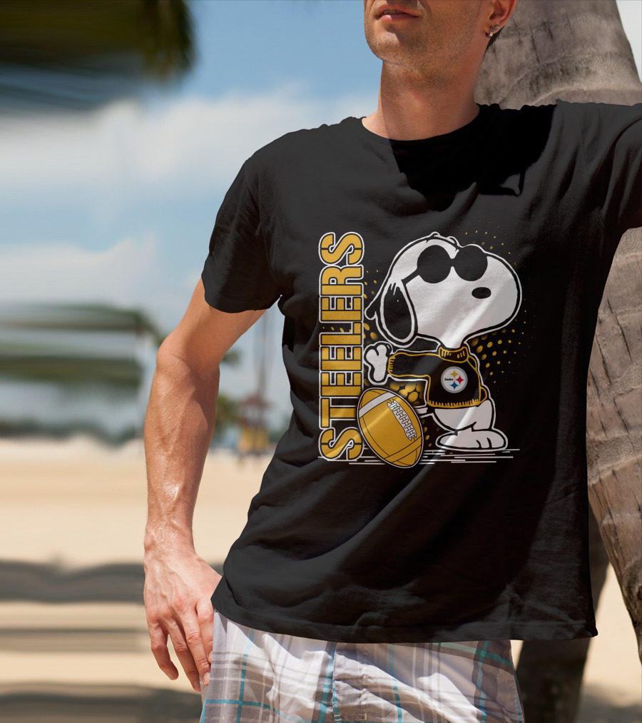 Steelers Snoopy Football Team T-Shirt