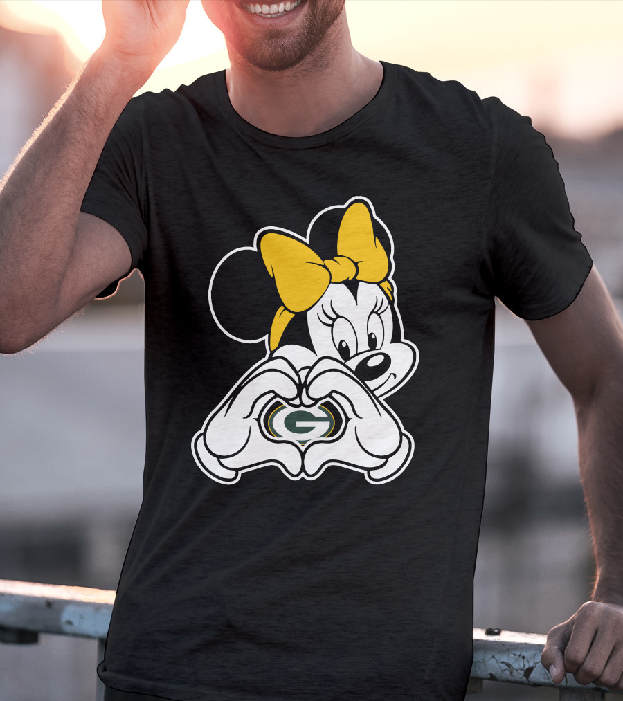 Minnie Mouse Green Bay Packers Heart Hands T-Shirt