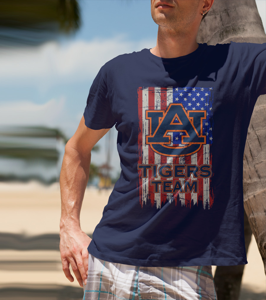 Auburn Tigers Team American Flag T-Shirt