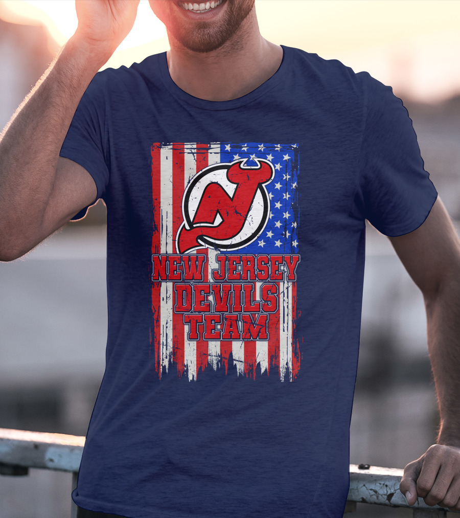 New Jersey Devils Team American Flag T-Shirt