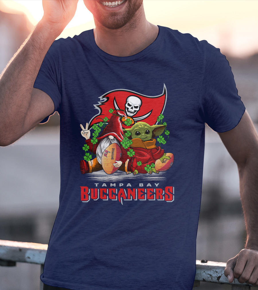 Tampa Bay Buccaneers Gnome And Baby Alien Football Peace T-Shirt