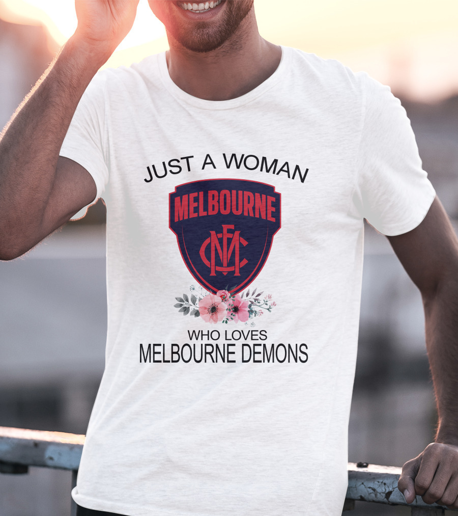 Just A Woman Who Loves Melbourne Demons Melbourne Cfc Logo Flower Decor T-Shirt