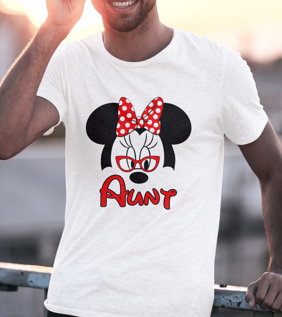 Minnie Mouse Aunt With Red Polka Dot Bow And Glasses T-Shirt