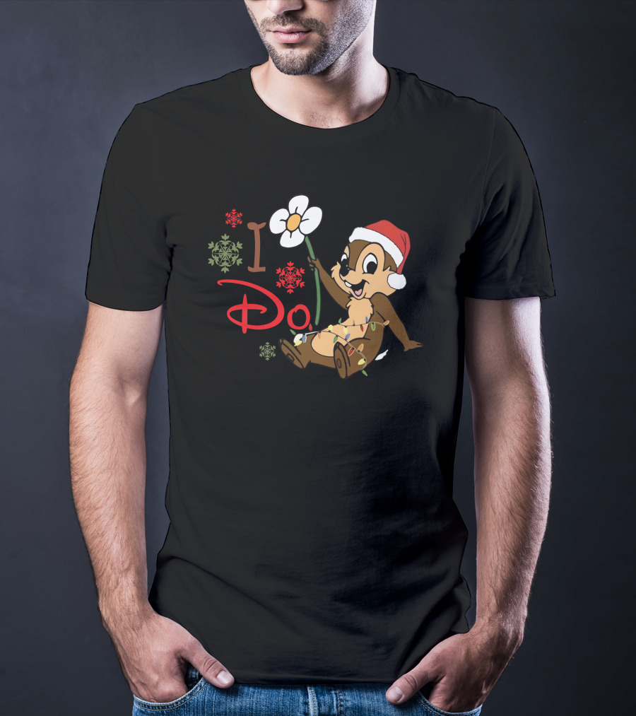 I Do Christmas Chipmunk Santa Hat Snowflakes Flower T-Shirt