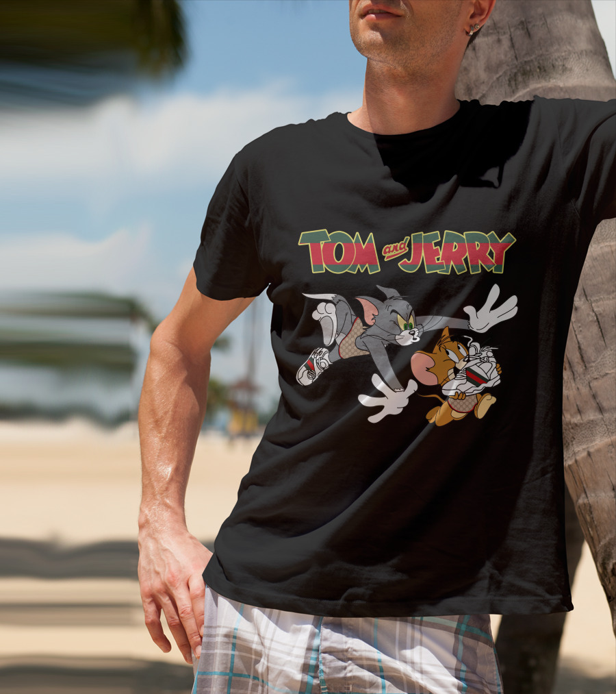 Tom And Jerry Classic Cartoon Chase T-Shirt