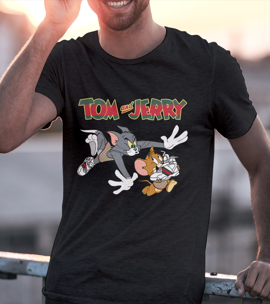 Tom And Jerry Classic Cartoon Chase T-Shirt