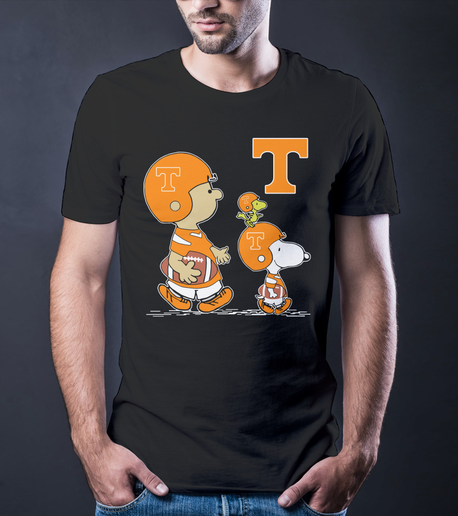 Tennessee Volunteers Peanuts Characters Football Helmet Charlie Brown Snoopy Woodstock T-Shirt