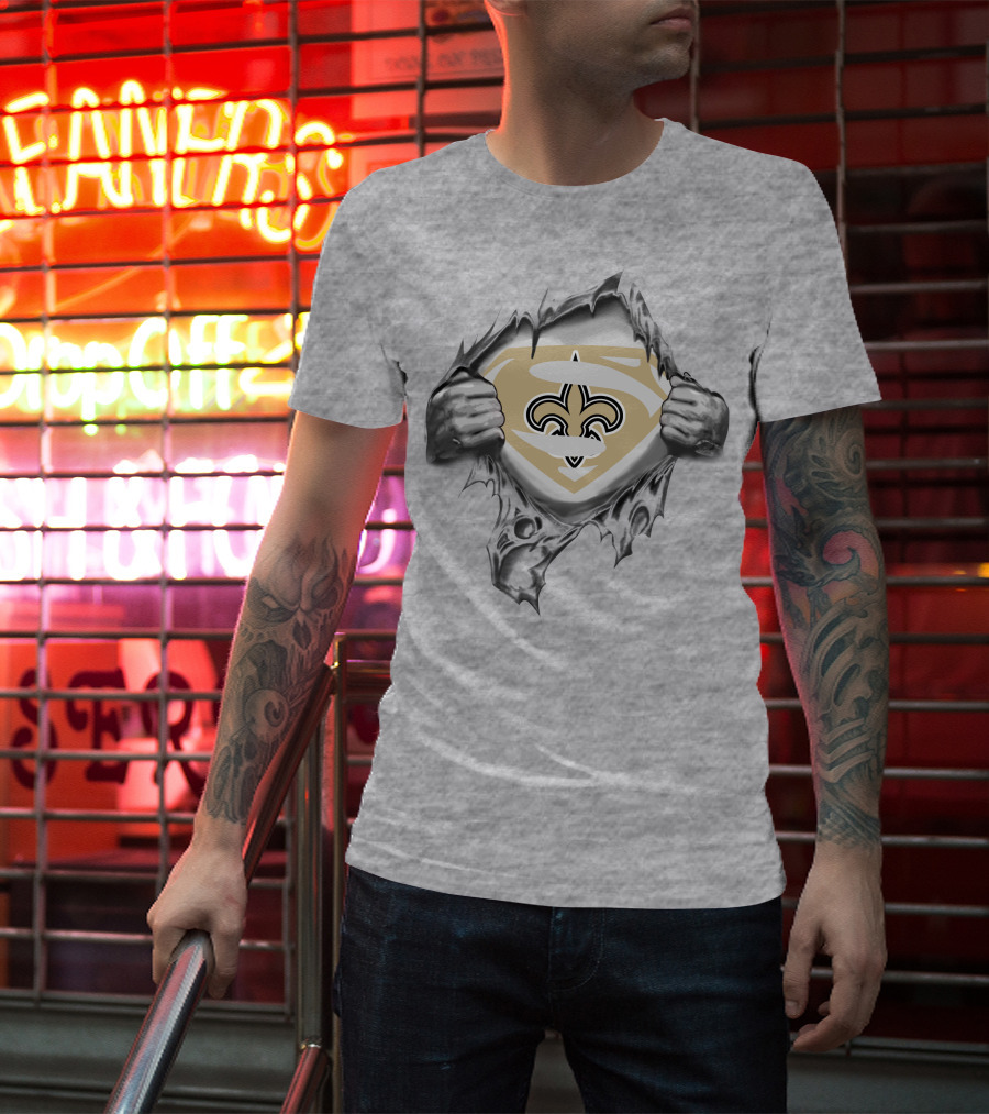 New Orleans Saints Superman Logo Shield Tearing T-Shirt