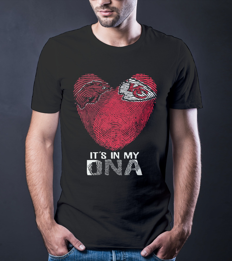 Arkansas Razorbacks Chiefs It's In My Dna Fingerprint Heart T-Shirt