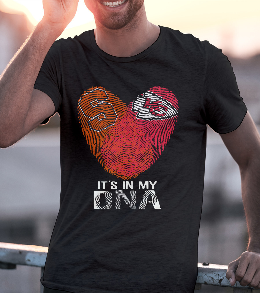 Syracuse Orange And Kansas City Chiefs It's In My DNA Fingerprint Heart T-Shirt